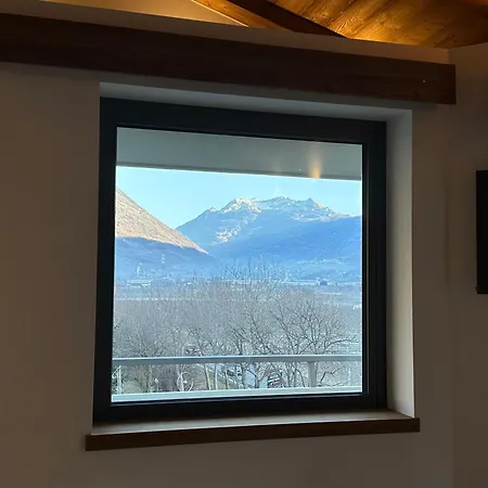 Valtellina Skyline Ovest Villa di Tirano